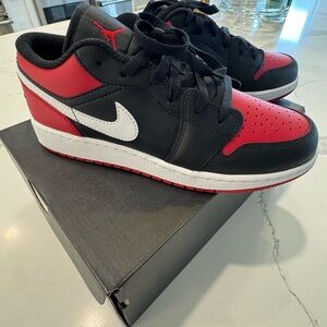 Jordan’s retro 1 brand new!